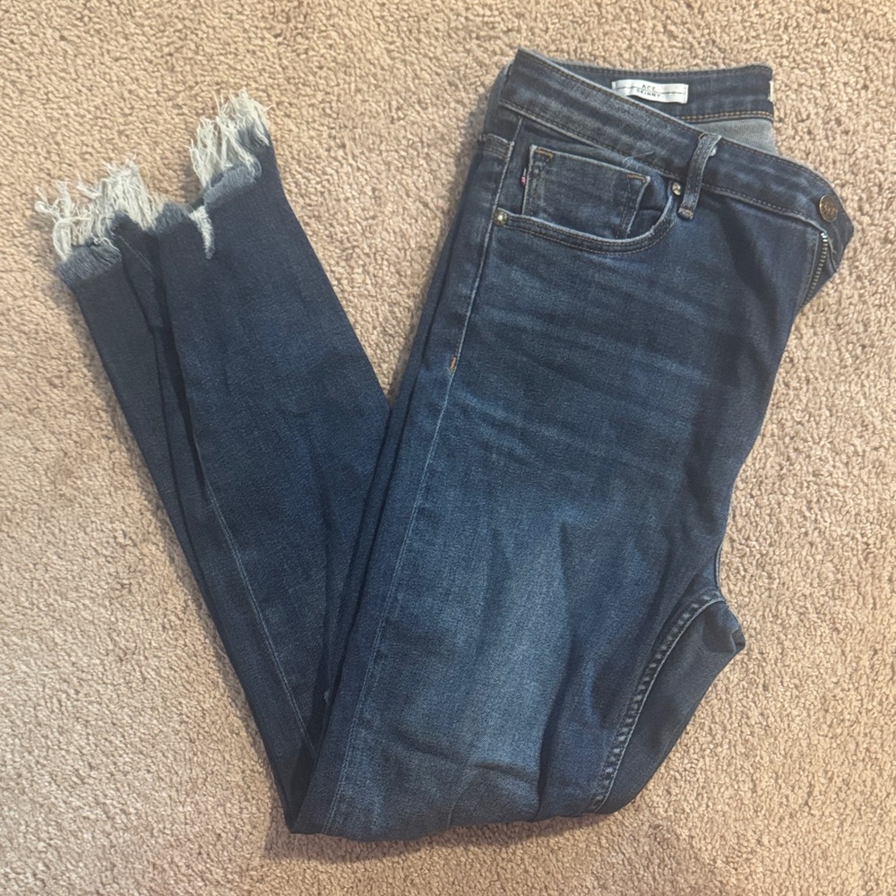 Vigoss Dark Blue Frayed Hem Skinny Jeans